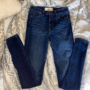 Hollister Dark Wash Skinny Jeans
